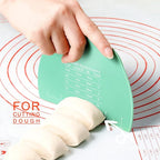 Teenitor 2 Pieces Dough Scraper, Plastic Dough Cutter, Bread Scraper - Image 3