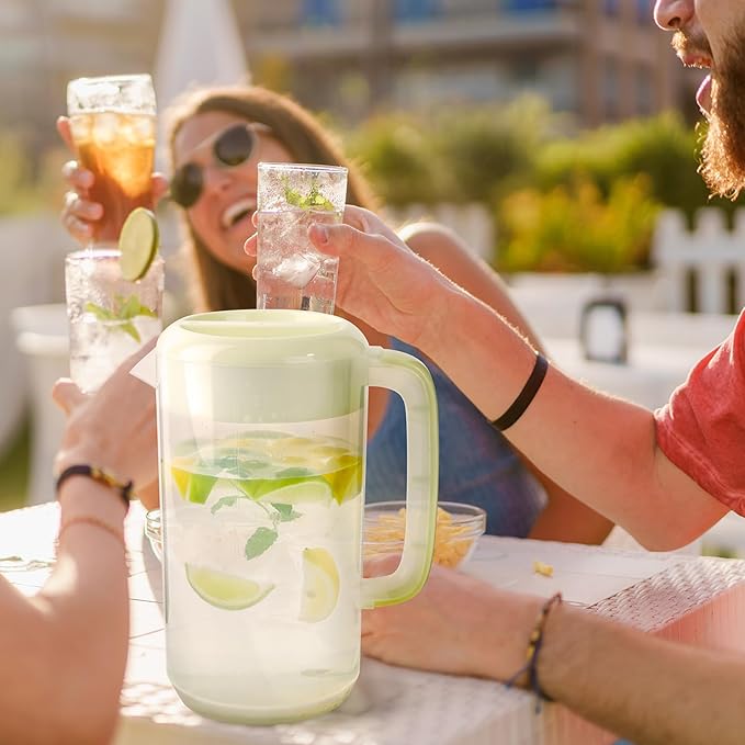 0.6 Gallon 2.5 Litre Clear Plastic Pitcher - Image 6