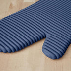 KITCHENAID Ribbed Soft Silicone Oven Mitt 2-Pack Set - Image 4