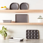 Amazon Basics 6 Piece Nonstick Carbon Steel Bakeware Set - Image 3