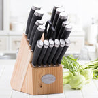 Hampton Forge HMC01B010B Epicure 17-Piece Cutlery Set - Image 3